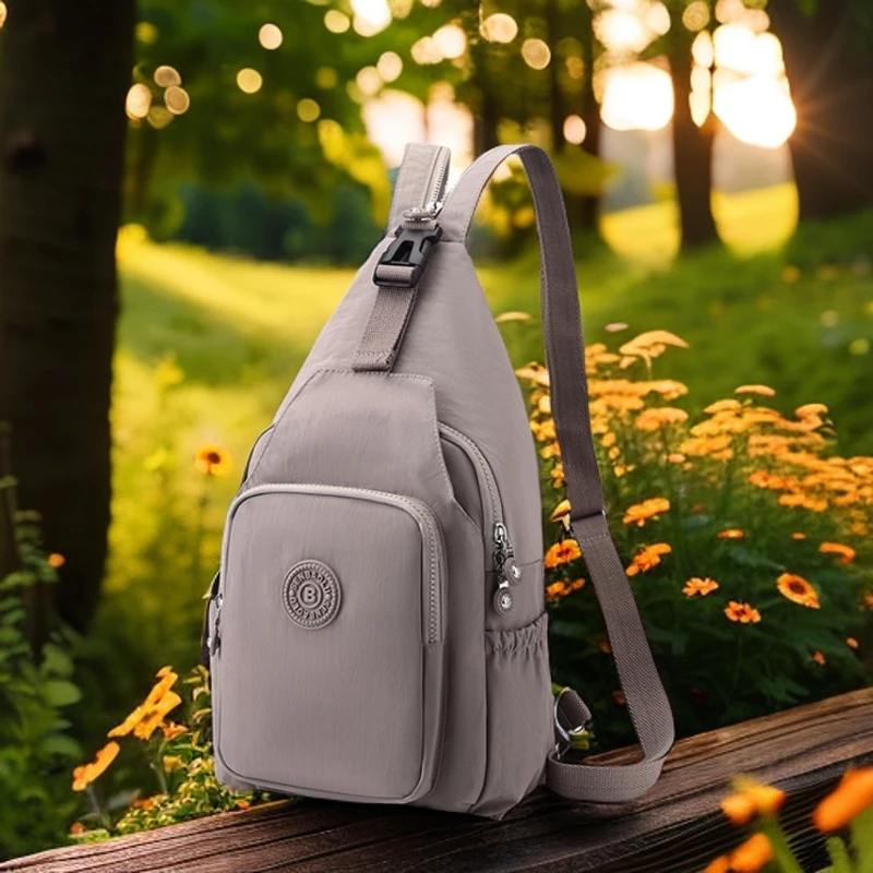 2024新款胸包斜挎包女包多功能女士背包简约时尚大容量布包8802