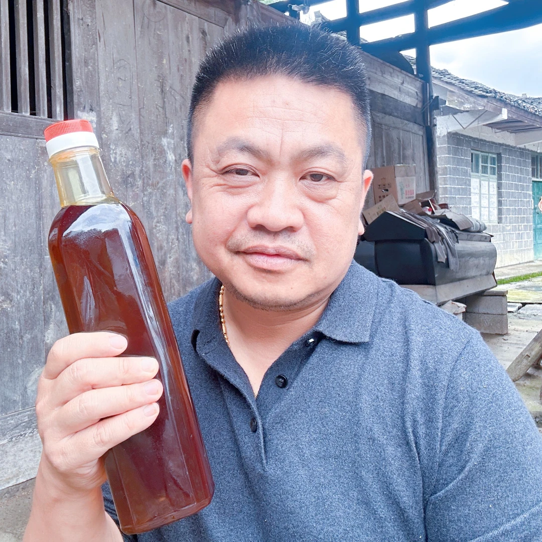 湘西菜籽油 现榨菜籽油二斤装