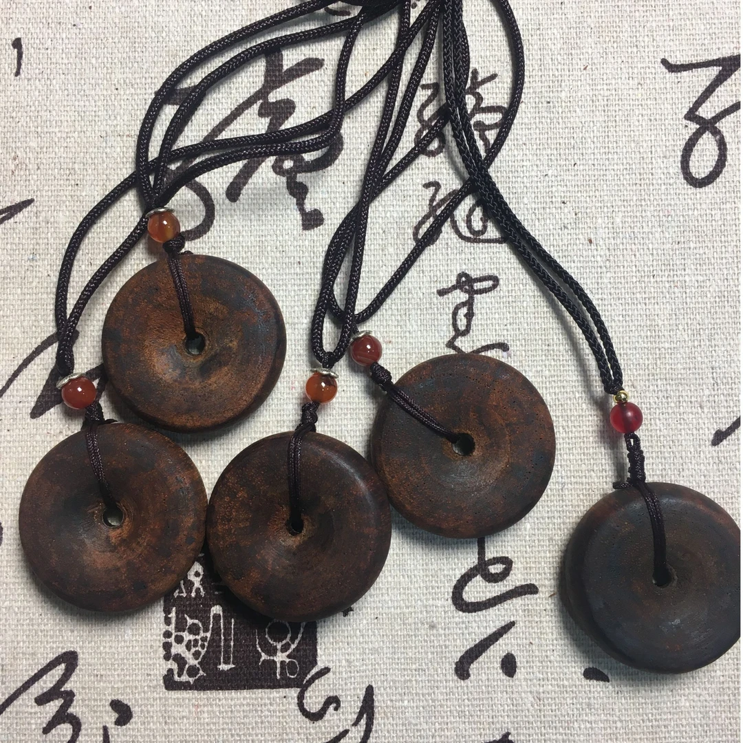 缅甸小叶降真香 原木吊坠 糖结平安扣3.5