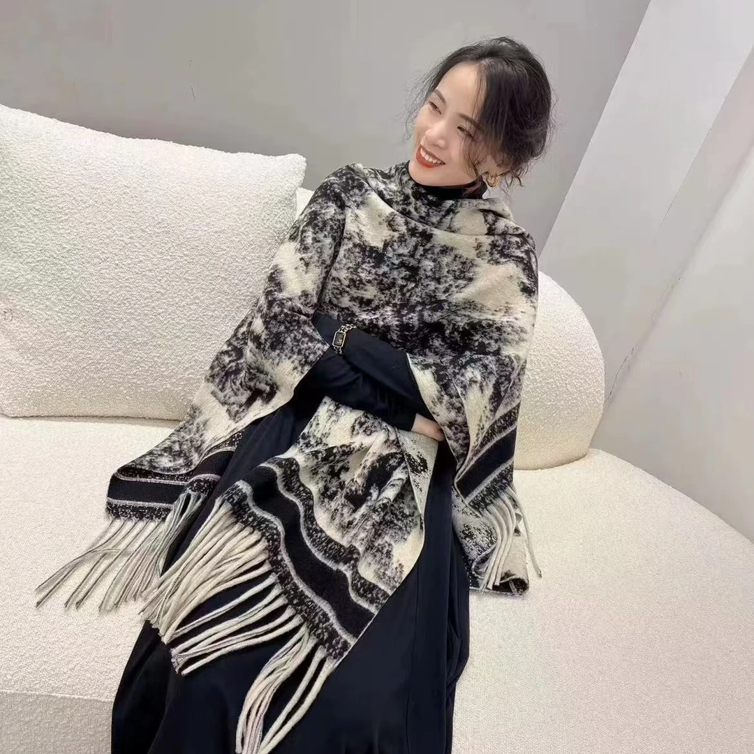 【1017-shsy】高级感披肩时尚百搭保暖秋冬季气质长款披肩