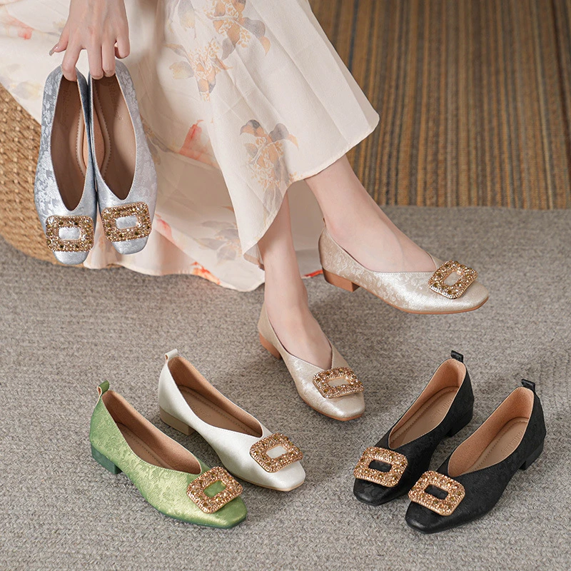 2024年新款法式低跟方头浅口单鞋女软底平底鞋设计感小众春秋款潮