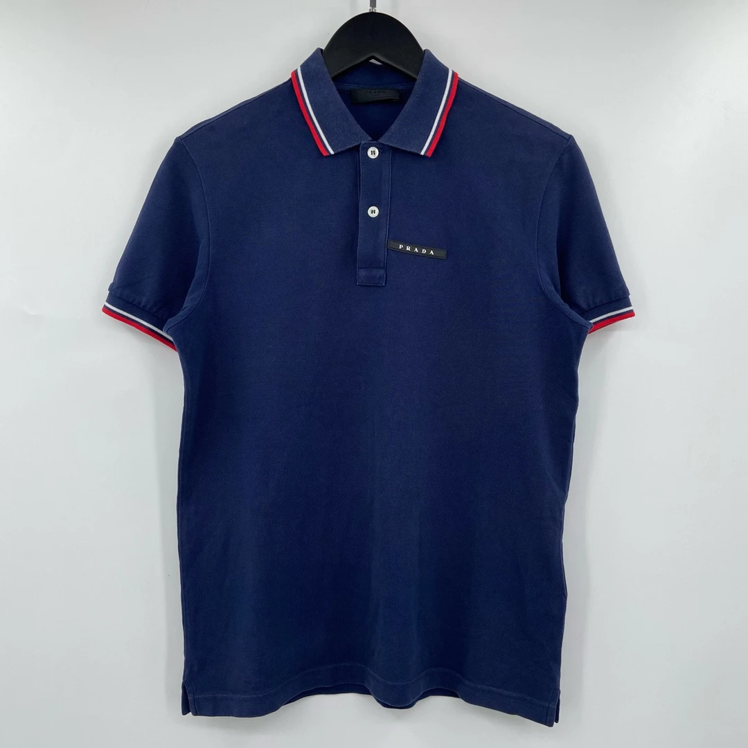 Prada 胸前胶标logo领口条纹短袖polo 95新