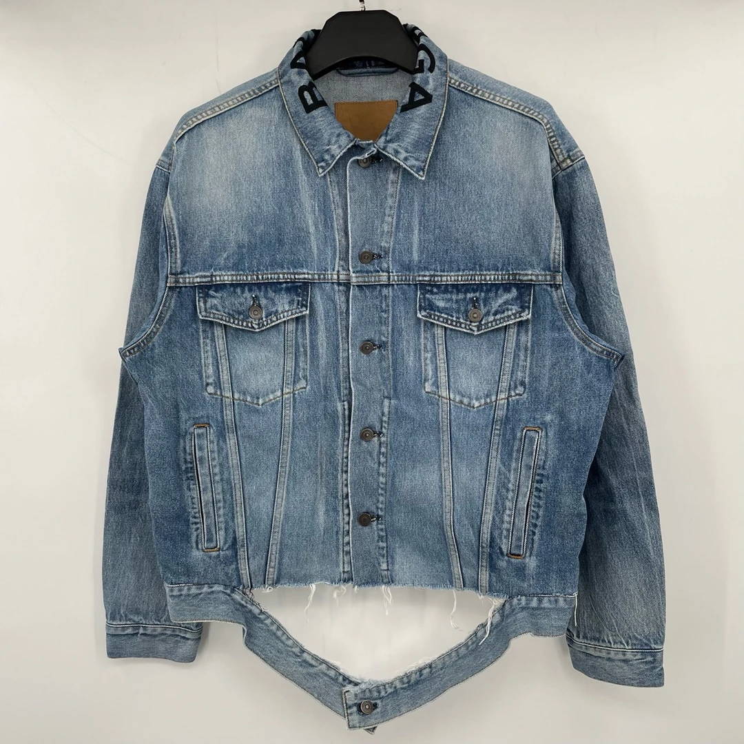 Balenciaga 领口字母刺绣牛仔外套 95新