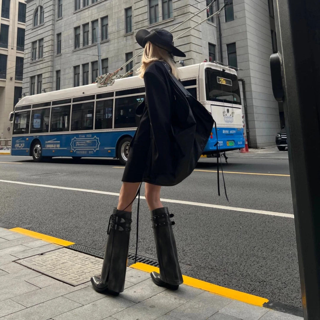 显瘦厚底裤管靴2024春季爆款时装靴女小个子增高骑士长靴辣妹靴子