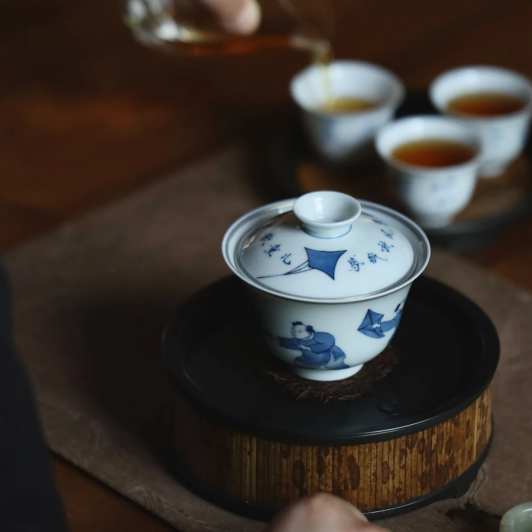 无邪·青花童趣人物盖碗（限）