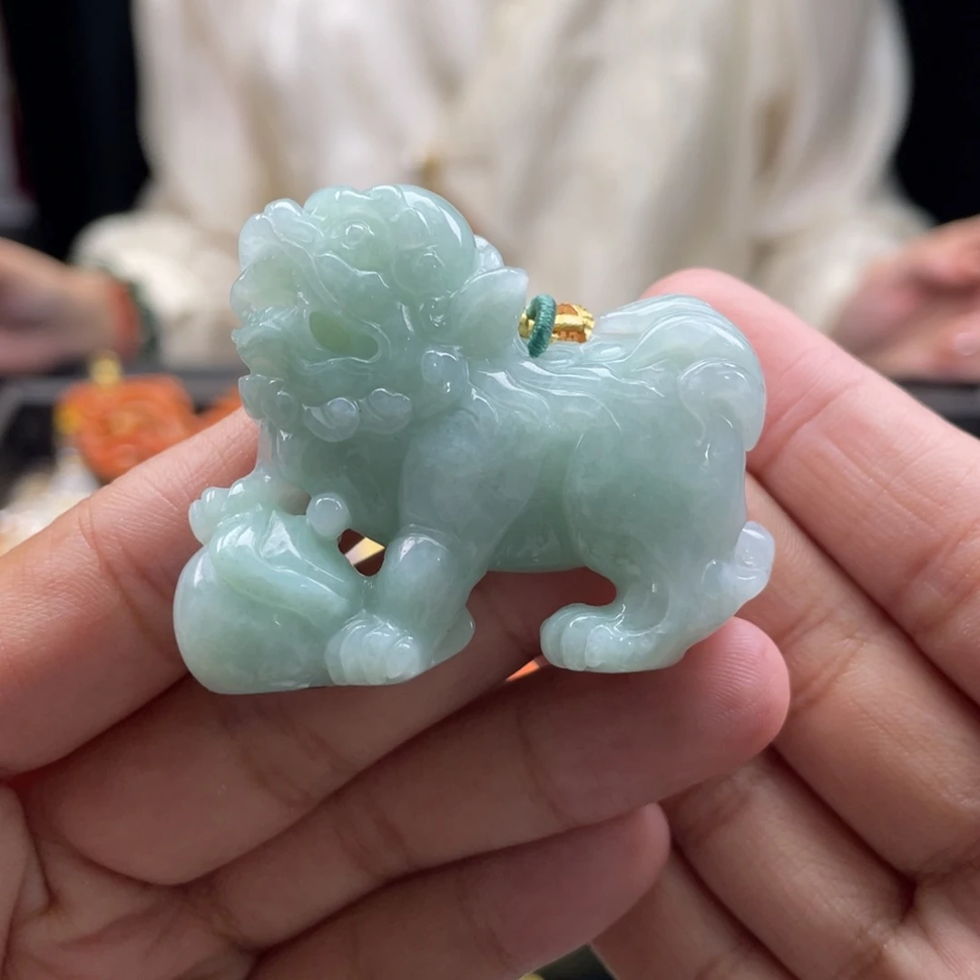 翡翠颈饰未镶嵌代编织