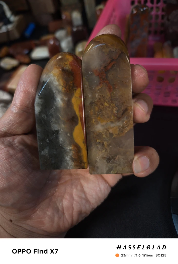 寿山石五彩鸡母窝