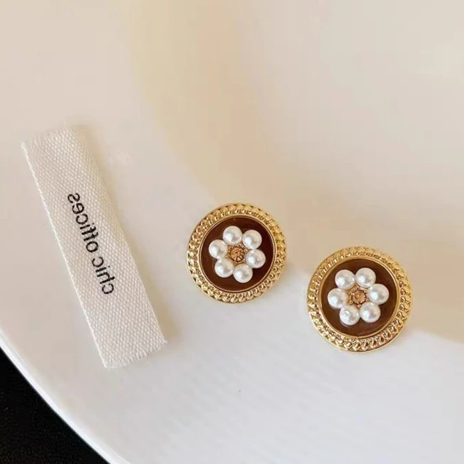 铜合金耳饰 叁拾 【晚宴】法式复古小香风时尚优雅酒红耳钉