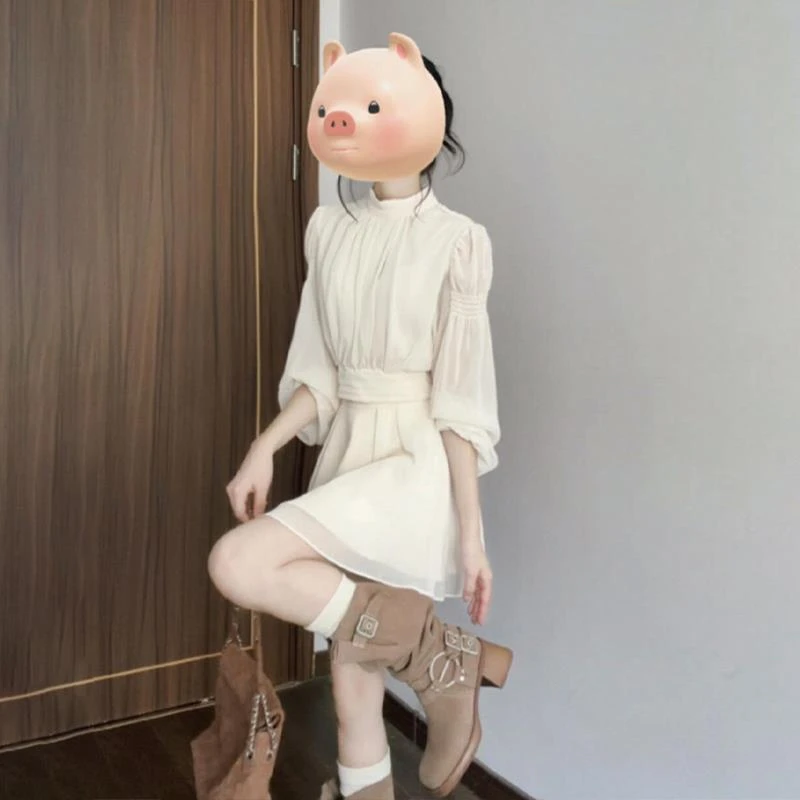 法式温柔风长袖连衣裙子女早秋装2024新款泡泡袖收腰气质a字短裙