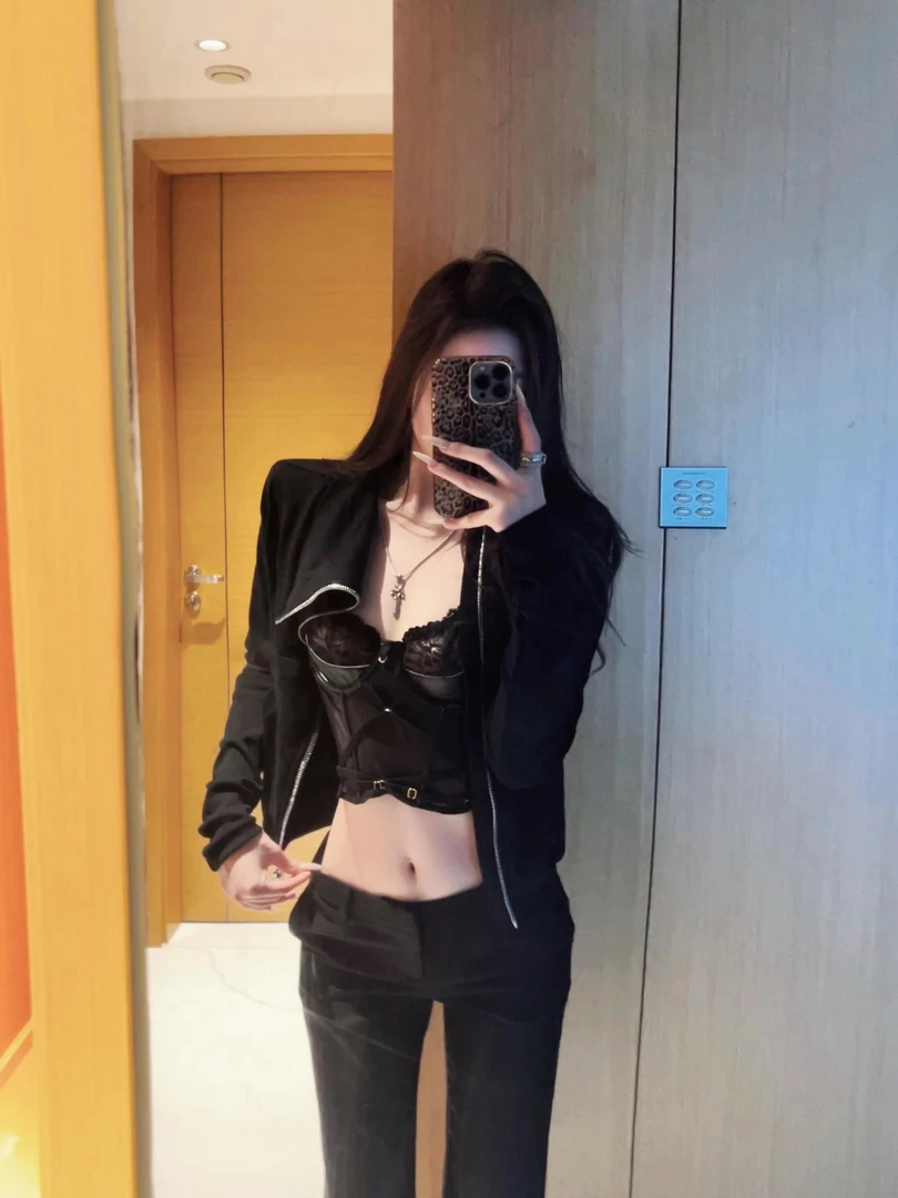 UC定制~纯欲性感蕾丝吊带背心+时尚潮流外套拉链/高腰修身阔腿裤