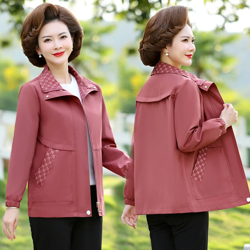 妈妈秋装外套洋气夹克上衣中年女春秋装2022新款中老年人薄款风衣