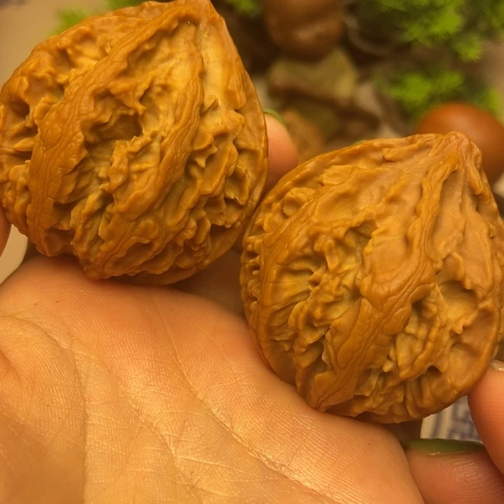 【闪购商品】文玩核桃吊坠秦岭野生桃核