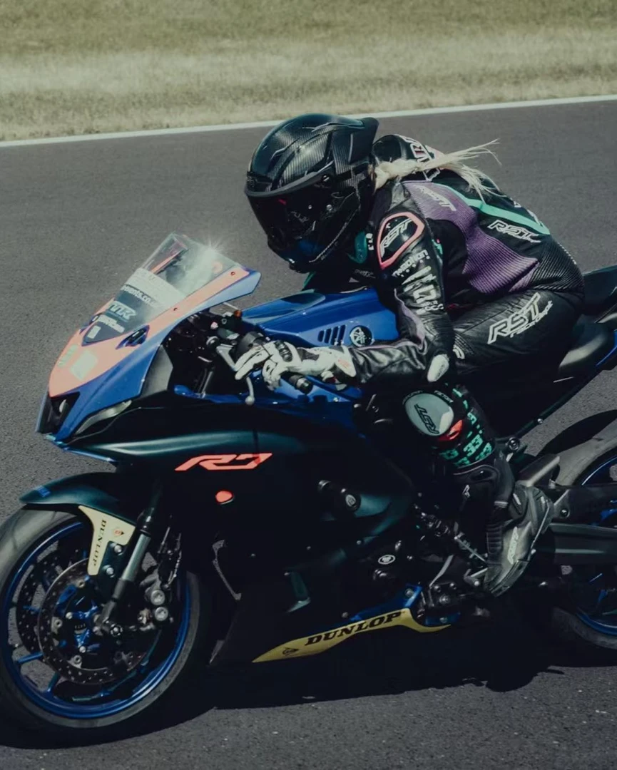 RUROC鲁洛头盔罗宁头盔碳纤维ATLAS4.0通风头盔安全帽罗宁头盔