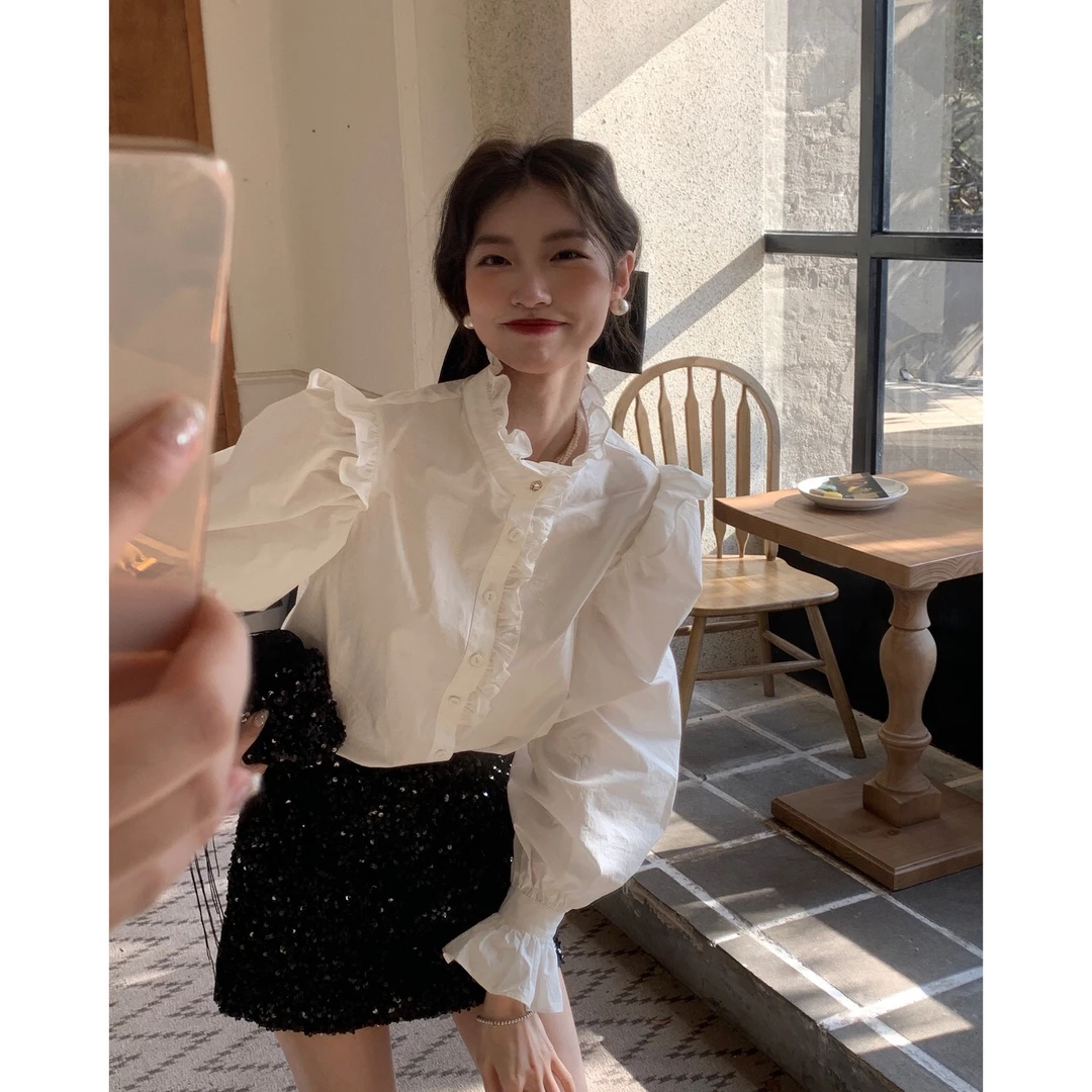 法式木耳边衬衫女春秋内搭设计感小众复古喇叭袖立领白色上衣