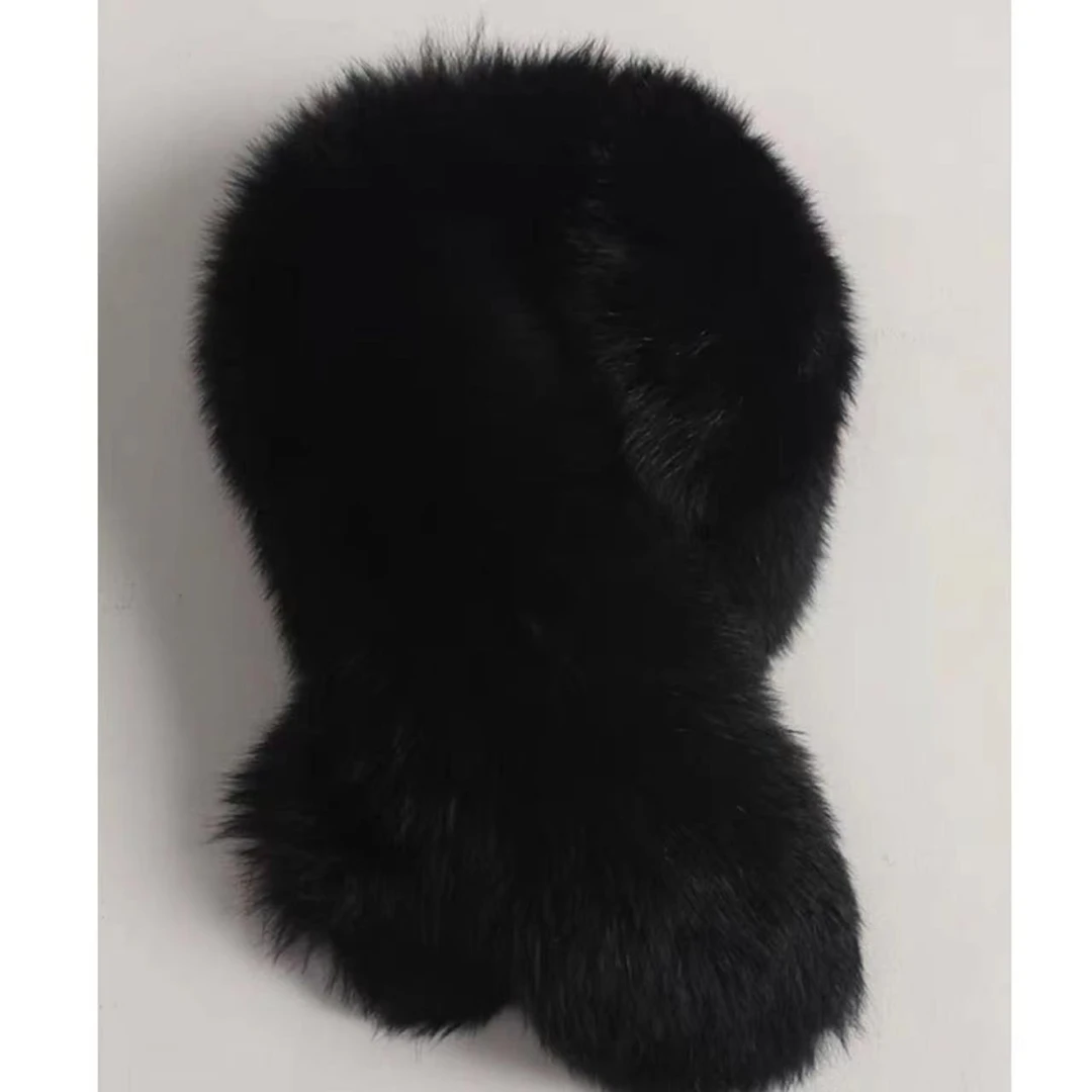 FIINAL《纽约大道》秋冬高定设计款今冬时尚先锋纯色围脖