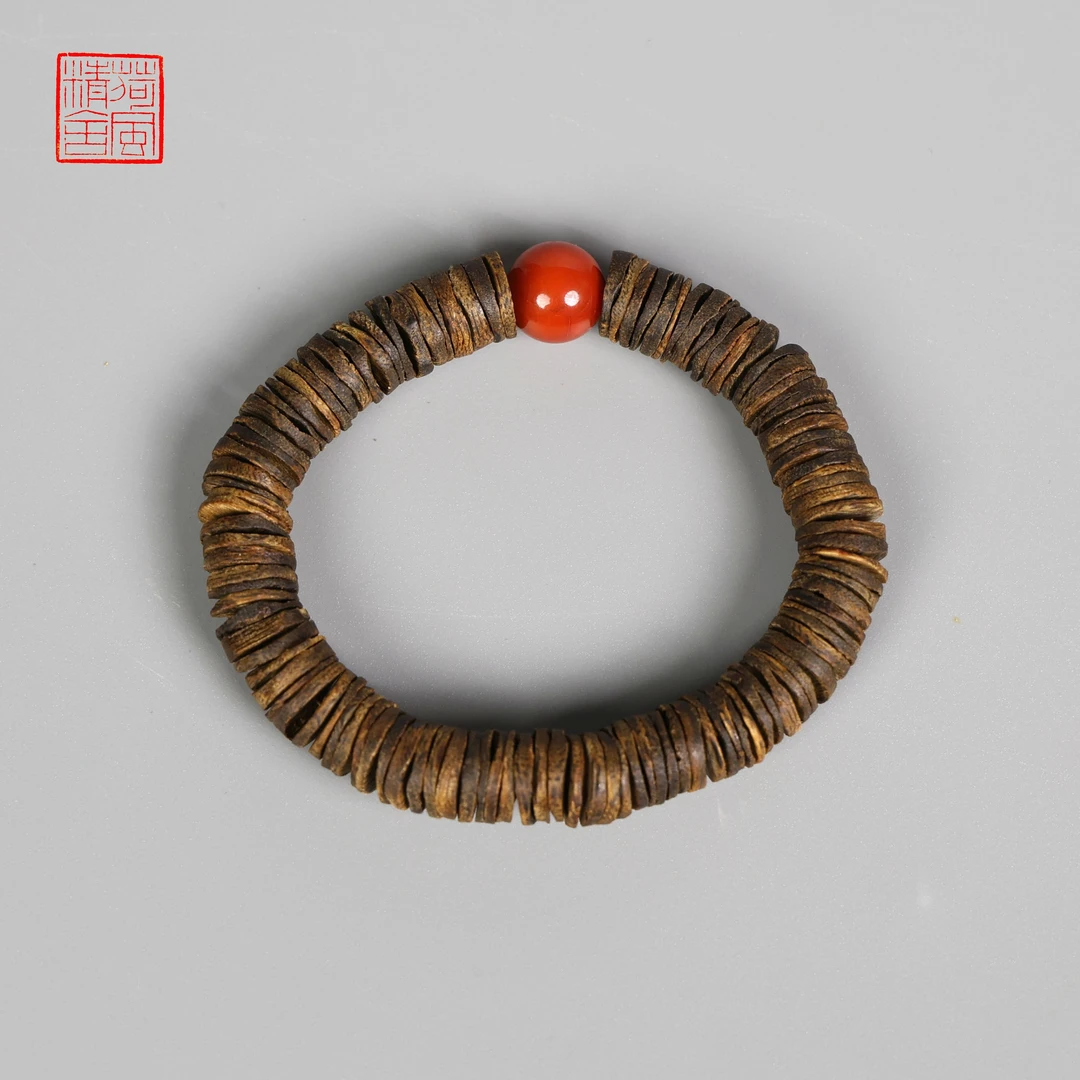 沉水棋楠钱串子片珠1.0沉香  南红单圈手串 -CX006