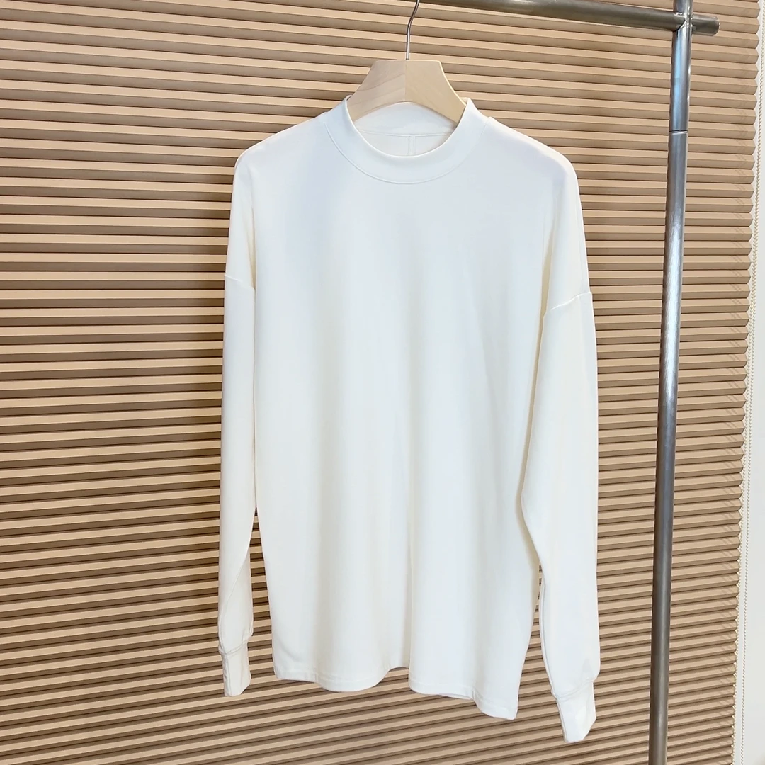 必入不显臃肿秋冬质感薄款贴身卫衣女黑白两色