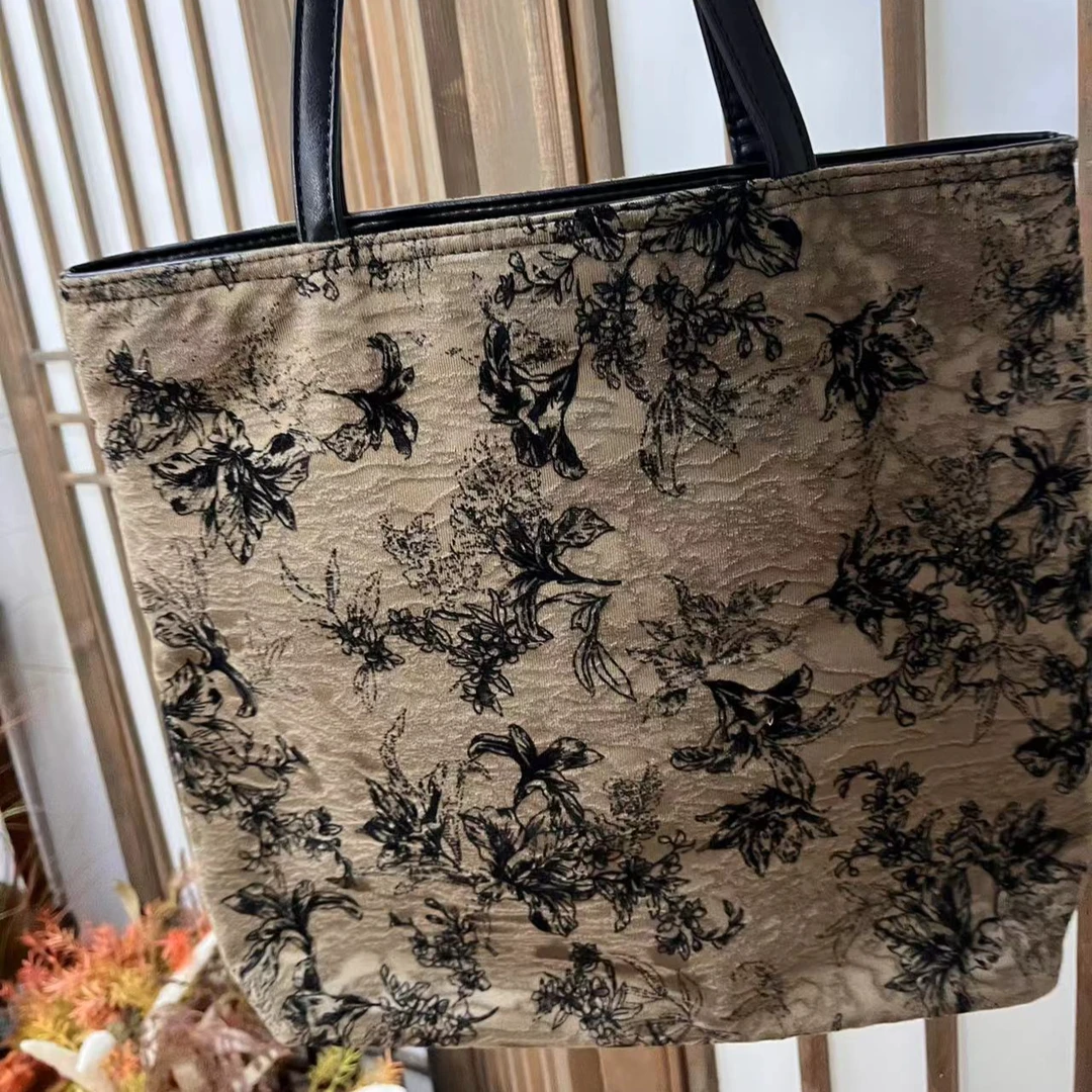 卷卷专属新中式单肩手提布包袋通勤轻便旗袍碎花包23129黑色时尚