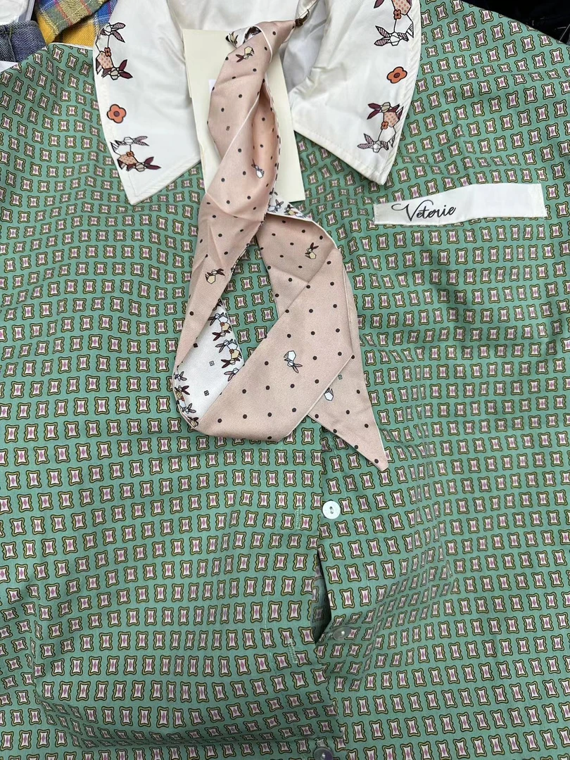 B16-3两色“兔子”密格长袖衬衣上衣（1002）