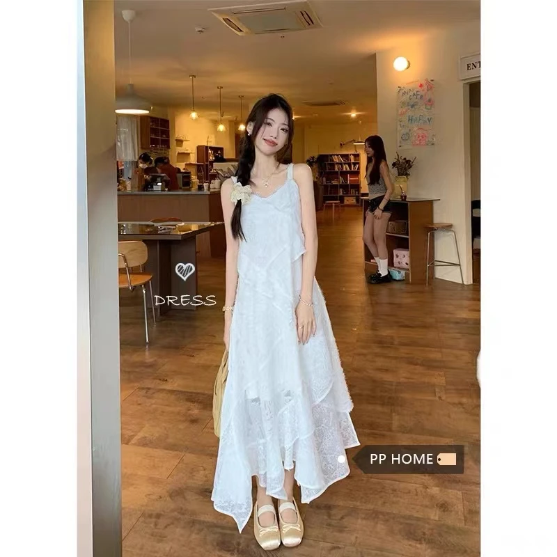 C25-3白色“雪绒花”吊带连衣裙（1086）