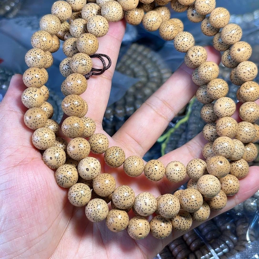 星月菩提手串静****德星月菩提鸡油黄