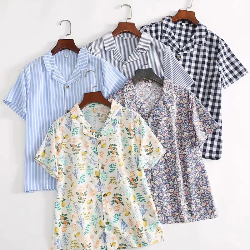(衣兮彩色印花短袖衬衫)夏季宽松百搭休闲满印短袖薄外套衬衫W