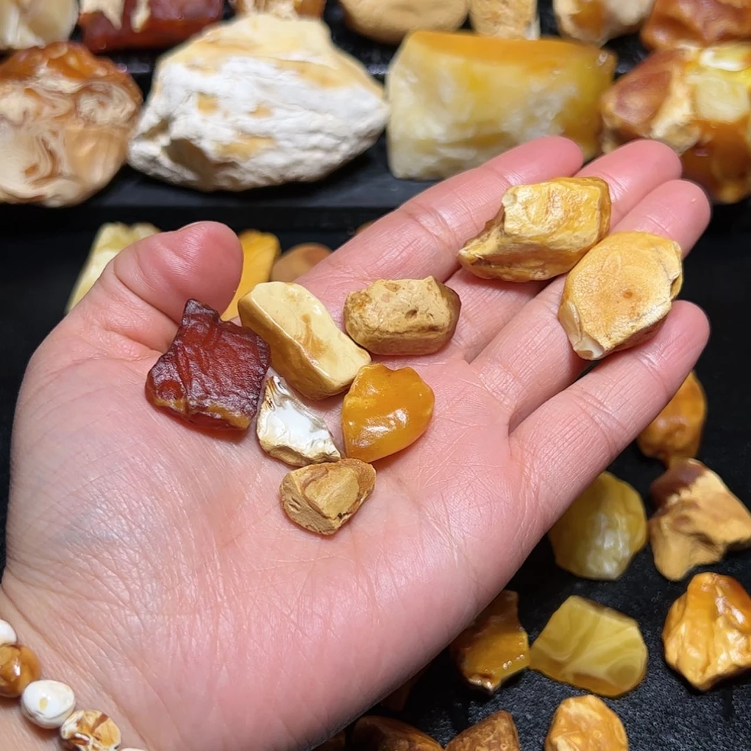 【闪购商品】定制琥珀未镶嵌我****字