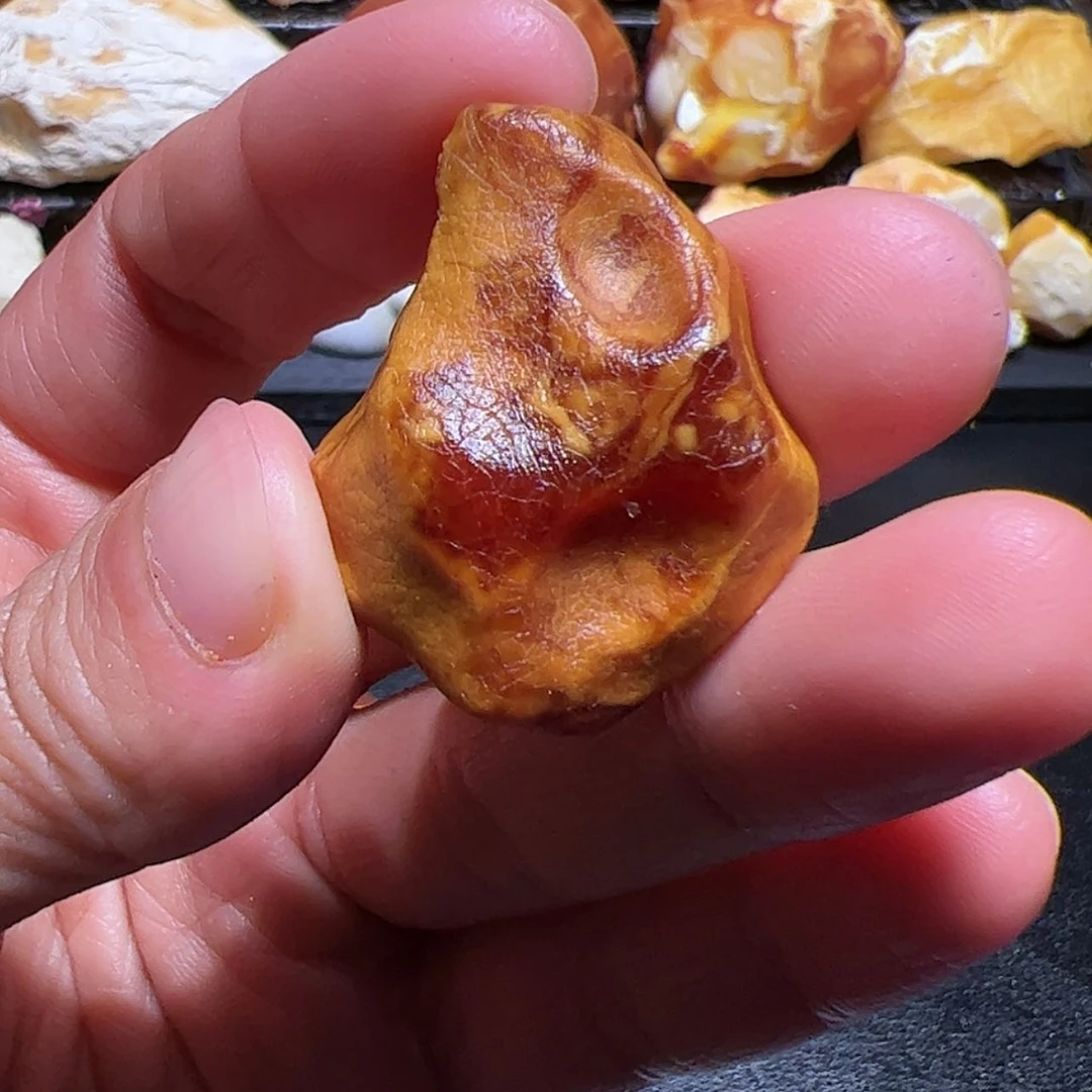 【闪购商品】定制琥珀未镶嵌北**霜