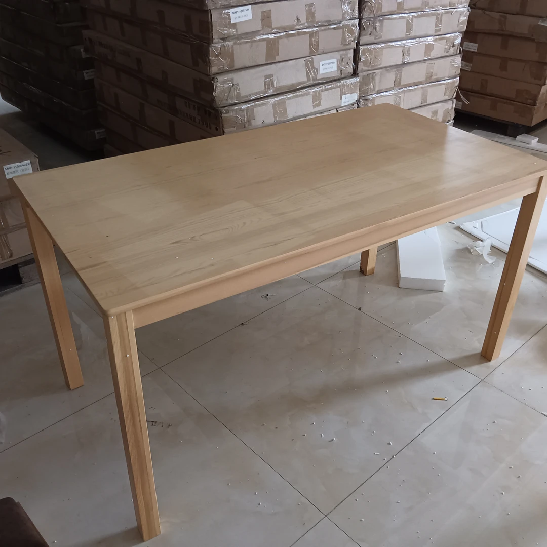 餐桌 松木140*75*75水性漆【包送不包装】