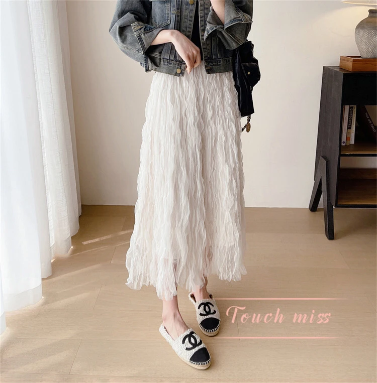 高级感白色褶皱半身裙女春夏2024新款高腰显瘦中长a字大摆纱裙