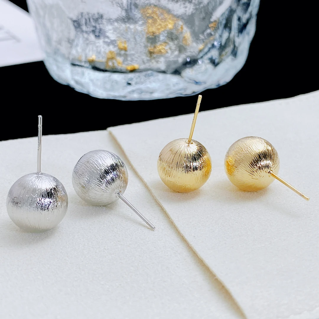 铜合金耳饰 拉丝圆球耳钉轻奢气质大气耳环2024新款爆款
