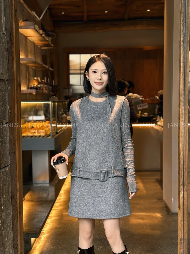 YOEYOU设计师品牌低腰毛呢连衣裙女2024冬新品松叠穿无袖长裙女