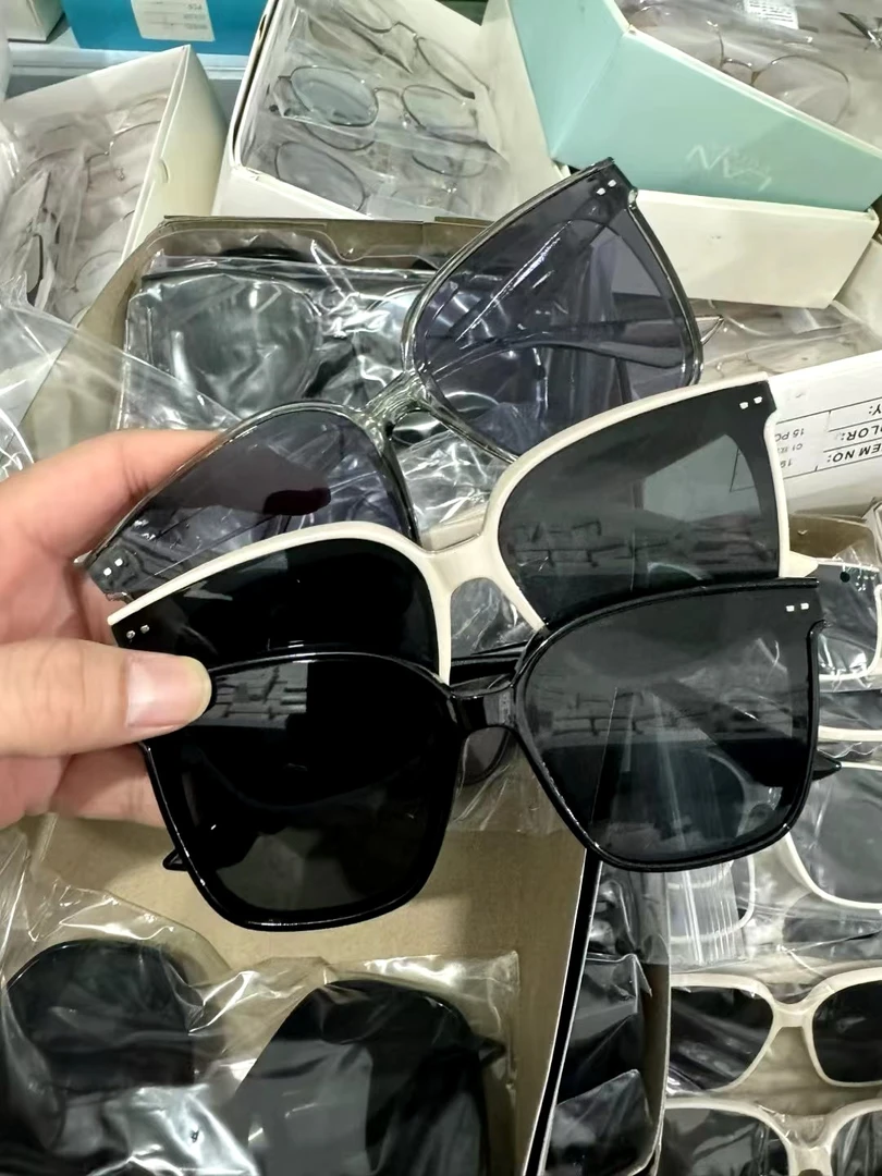 韩版不偏光太阳镜男女同款5.0个