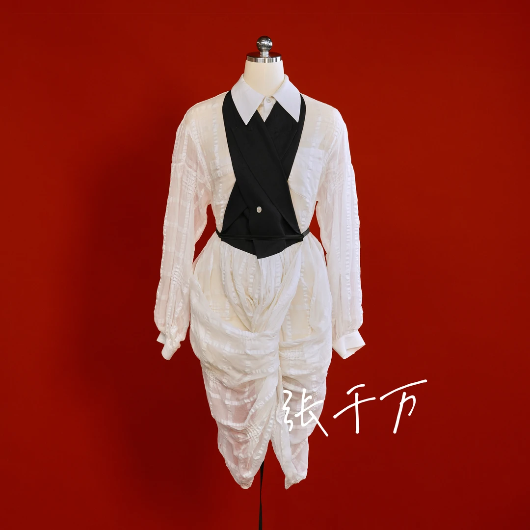 张千万×（incompleto）解构假两件西装连衣裙 in0333