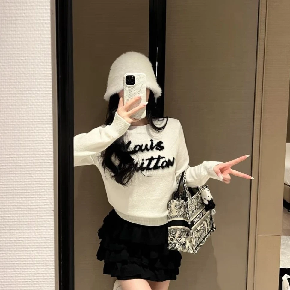 韩系字母刺绣时尚慵懒风针织上衣女2024秋季新款黑色半身裙两件套
