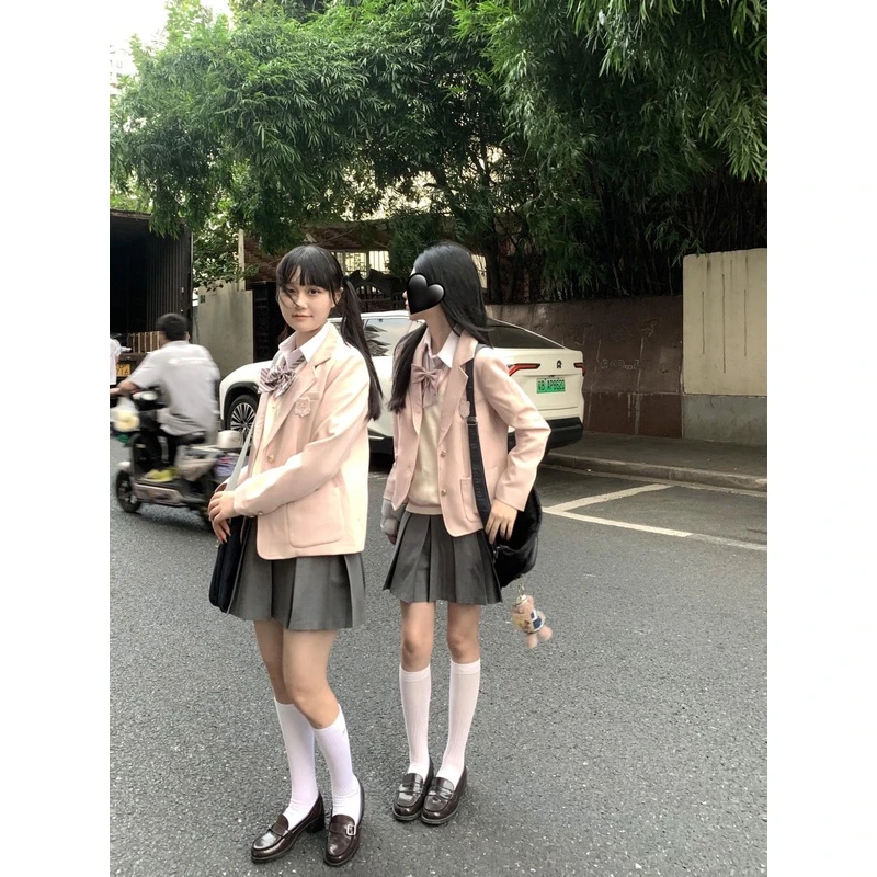 春日部【桜卉中】粉色西服刺绣徽章jk制服长袖少女日系学院风西装春