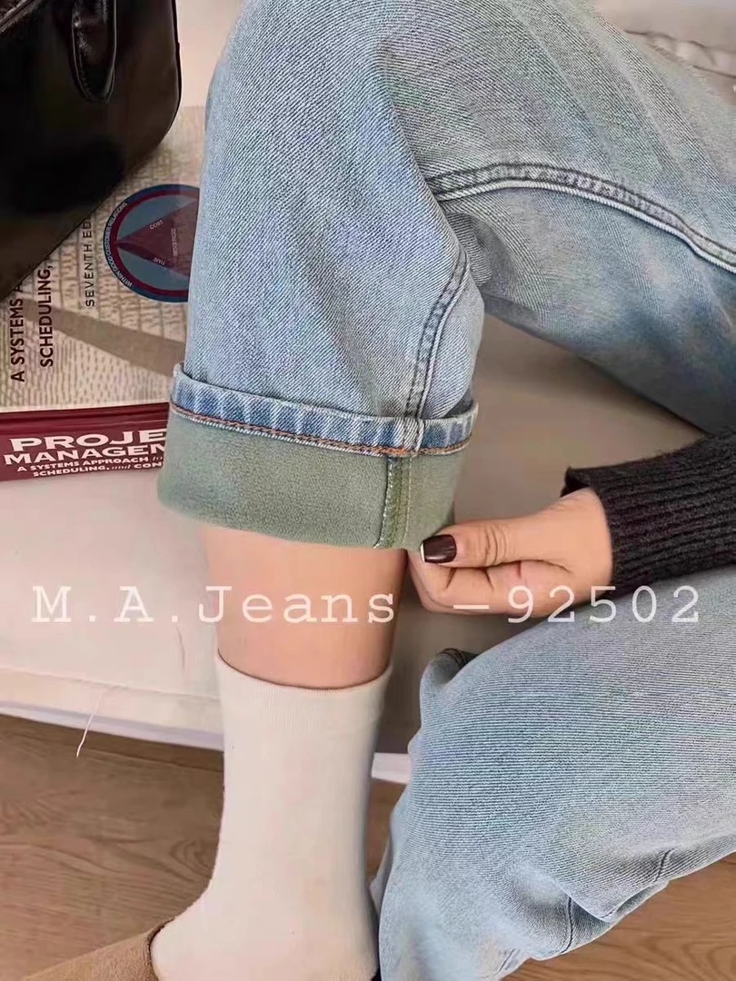 MA家三衣Boyiyiy剪标微瑕冬季加绒绿底直筒烟管裤九分牛仔裤92502