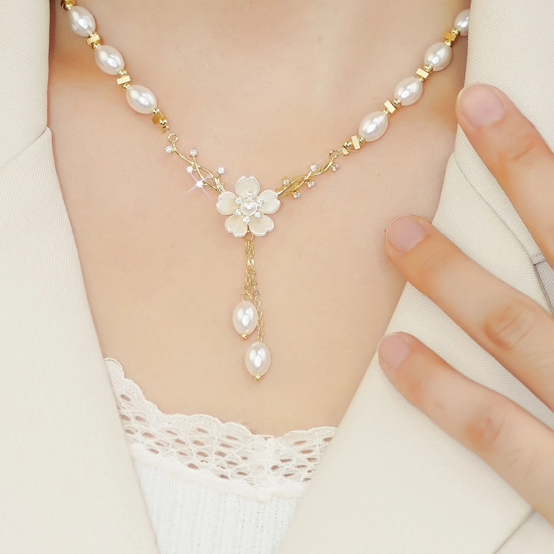 合金合成锆石项链 花开富贵 珠珠不掉色项链气质精致轻奢百搭简约