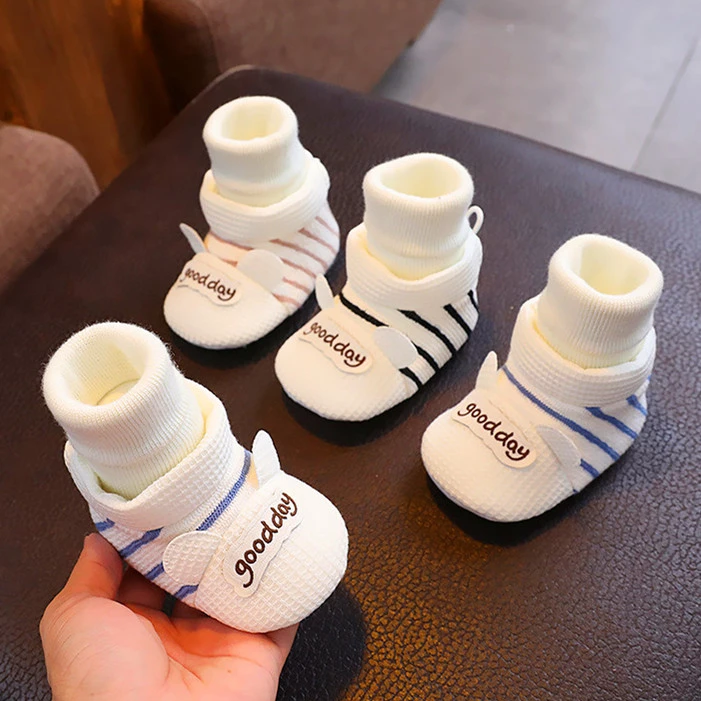 婴儿软底鞋袜防滑0-1岁男女宝宝春秋季抽绳防掉棉布学步鞋步前鞋2