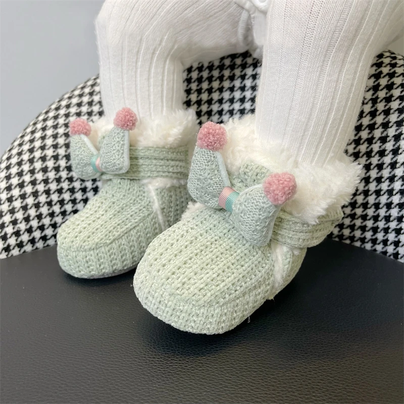 秋冬加厚新生婴儿鞋子宝宝软底学步鞋保暖3-6-12个月防掉加绒棉鞋