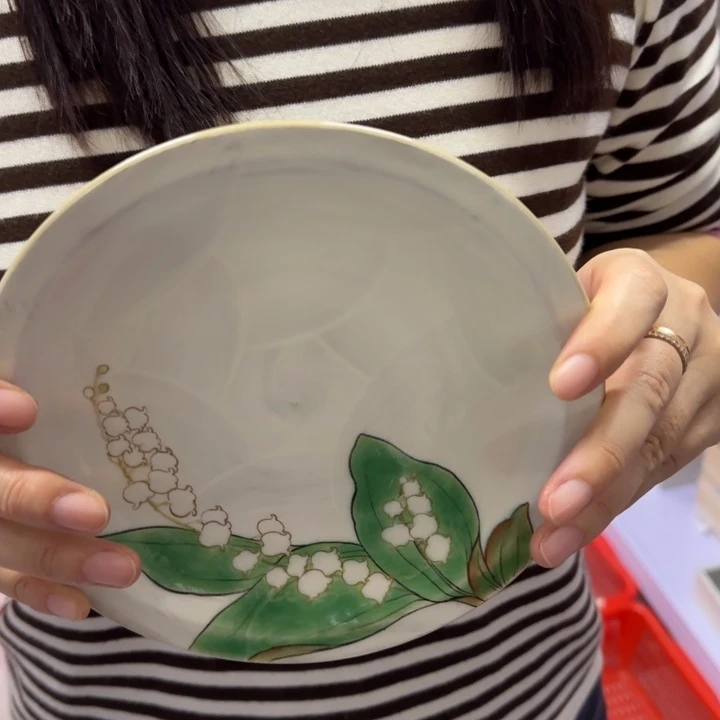 碟壹****厅我是一只小小鸟啊哈哈我要