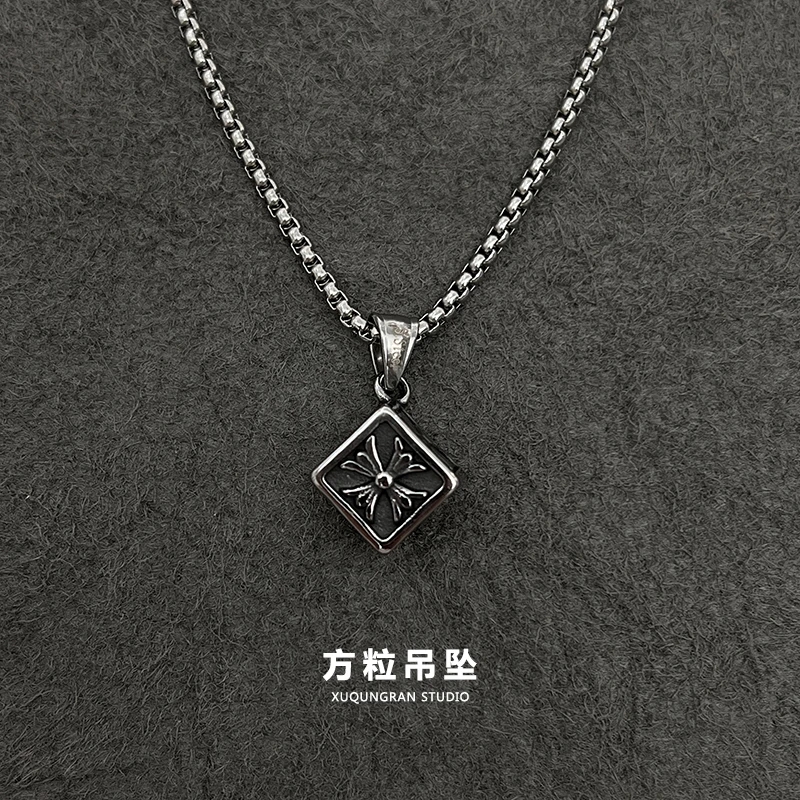 徐清然 钛钢项链 百搭小众简约个性嘻哈男生钛钢项链方形男士吊坠