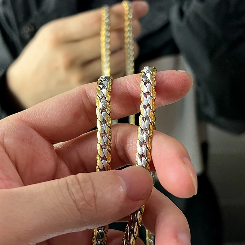 钛钢项链 项链男款高级感潮男生配饰男士锁骨链压花项链饰品礼物