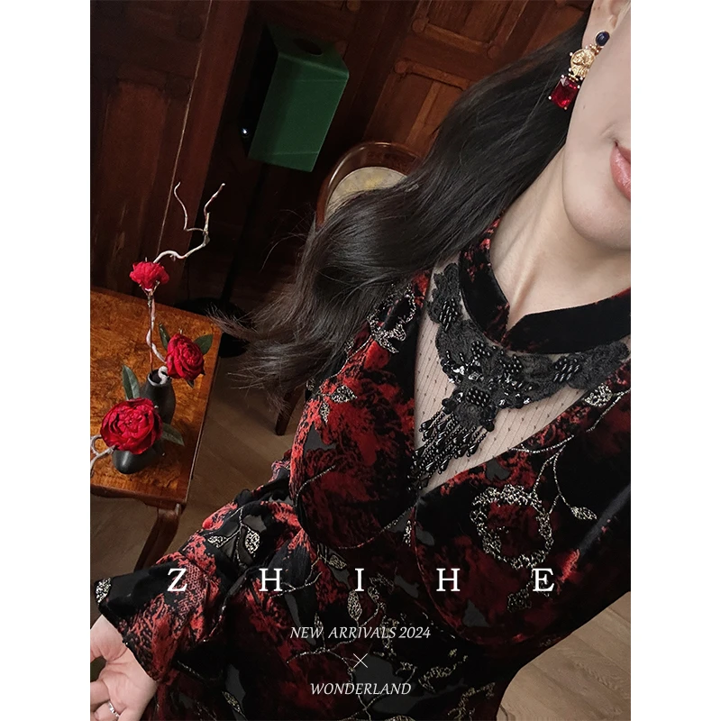 至禾Wonderland【暗夜玫瑰】重奢定制烫金玫瑰丝绒立领连衣裙