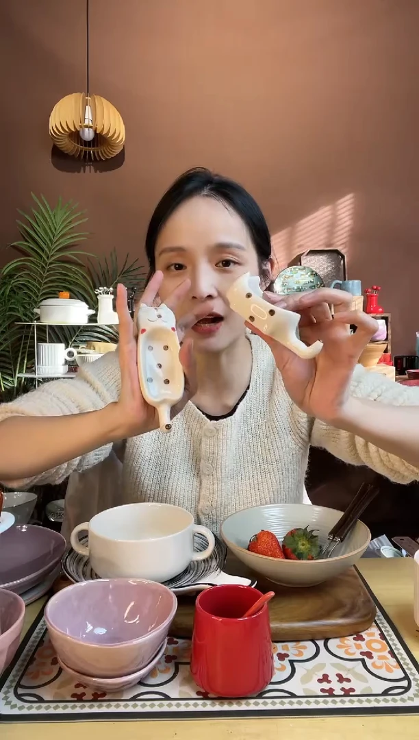 【闪购商品】瓷其他2个小猫咪勺托微瑕凑满20发货