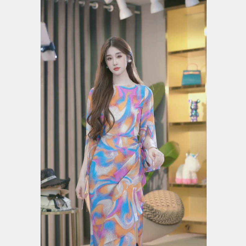 【婉珂专属】气质重磅真丝温柔风轻奢收腰碎花显瘦连衣裙 2461232