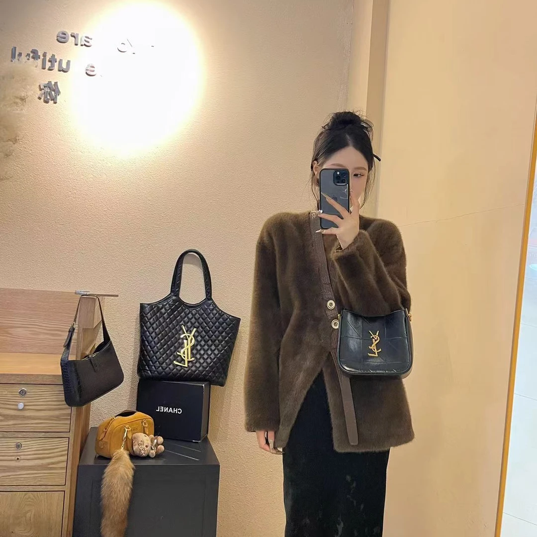 欧货高级感名媛风时尚外套秋冬新款洋气轻奢小众复古百搭显瘦气质