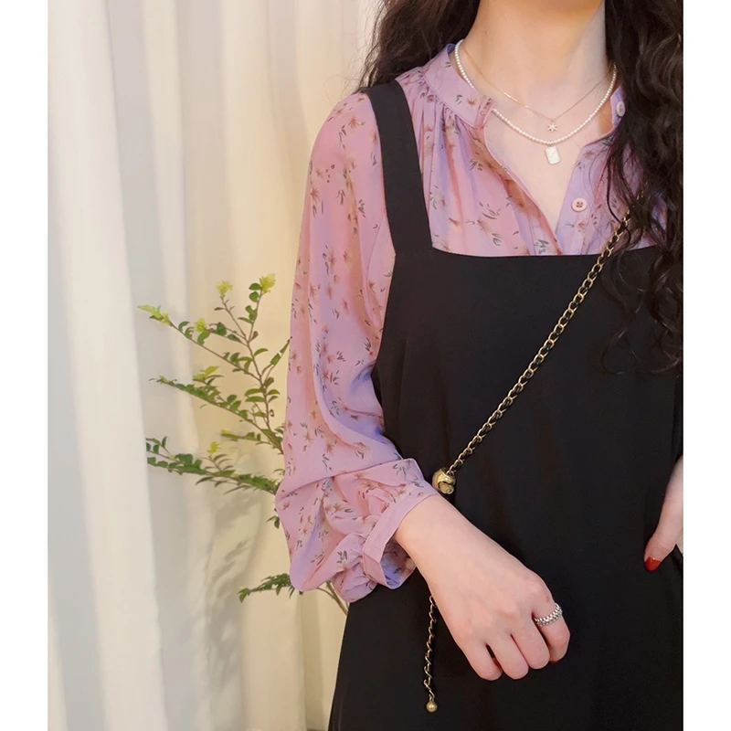 春季法式宽松显瘦碎花长袖防晒衬衫搭配西装背带裙长袖套装