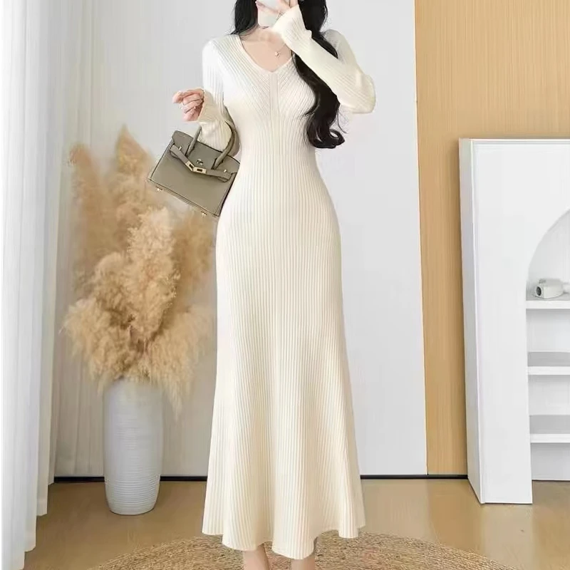 151-200秋冬款时尚修身针织连衣裙