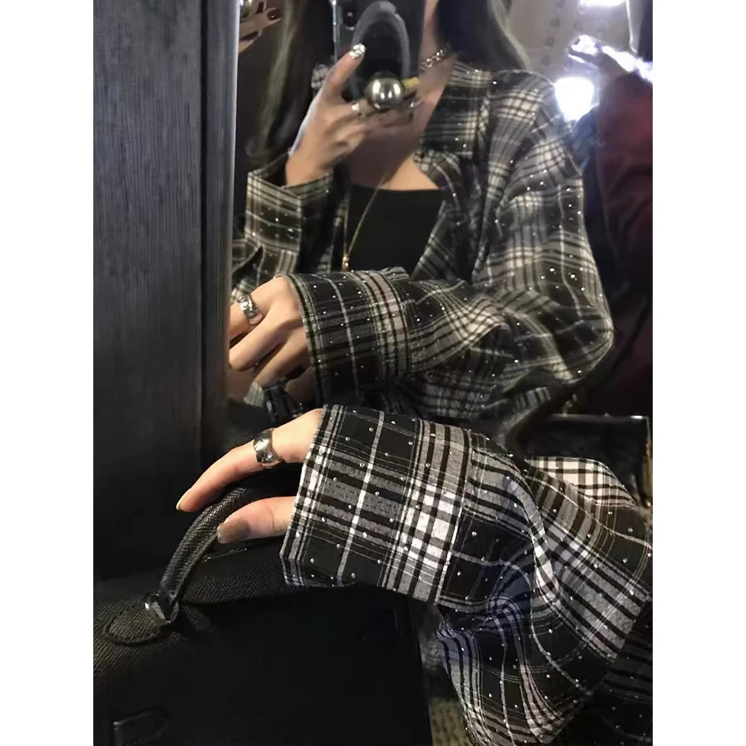 设计感镶钻格子衬衫女慵懒风宽松休闲长袖防晒衬衣上衣外套潮8811